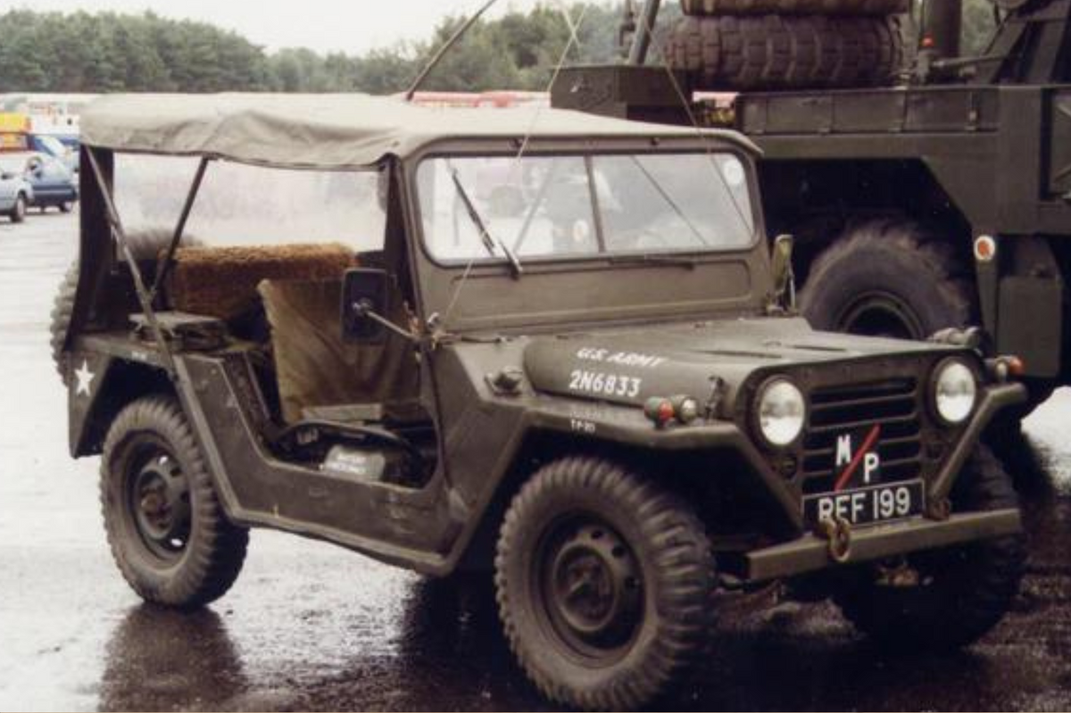 24 Volt Blackout Drive Light for HMMWV, M35, M809, M939, M151 Mutt Jeeps