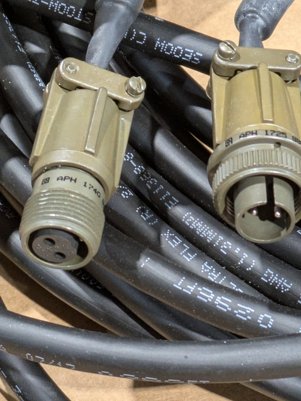 Oshkosh Defense LLC 1419770U Cable Assembly, Power - NSN 6150-01-180-6035 - photo 2