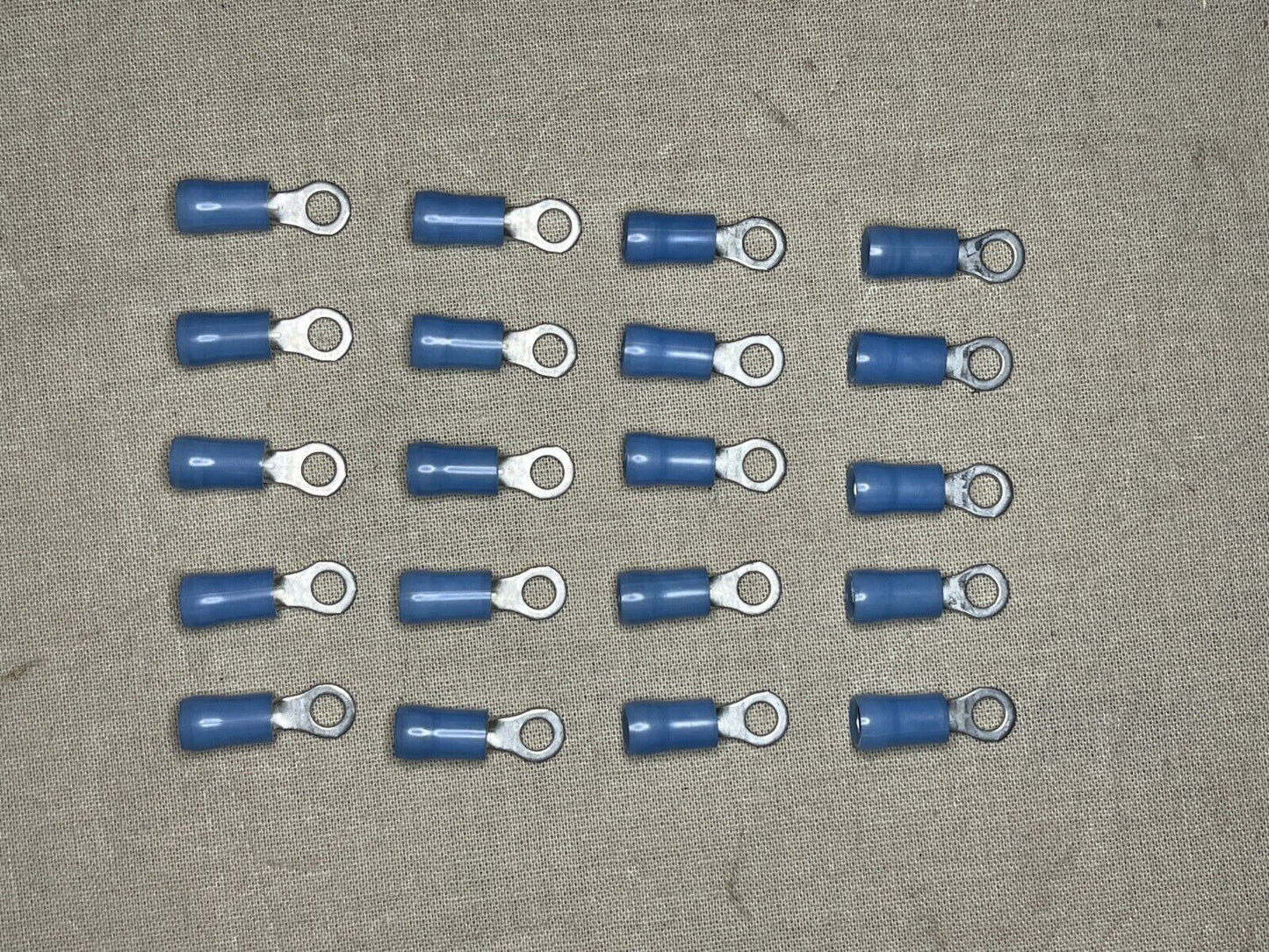 MS25036-106 CRIMP RING TERMINAL 18-14 AWG 6 STUD AS25036 AS7928 5940-00-283-5280