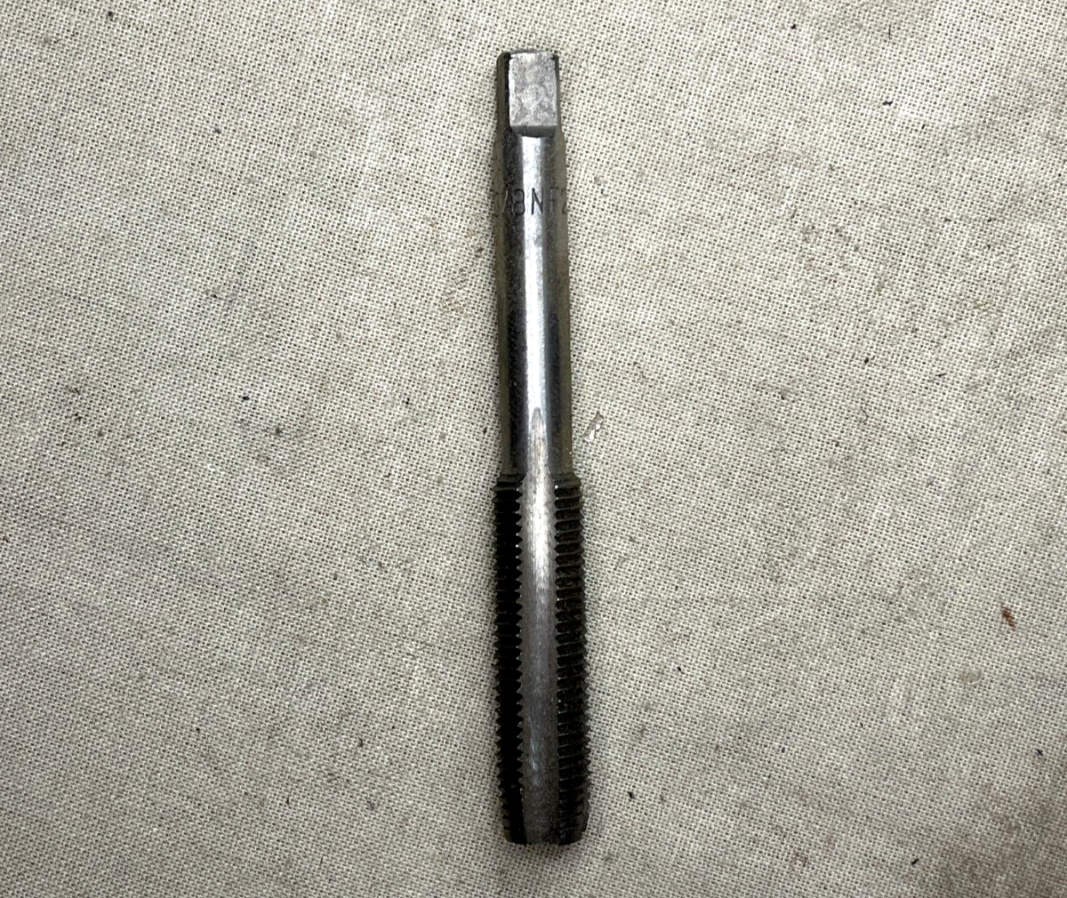 1/8'' - 24 NF TAPER FIRST TAP THREAD CUTTING REPAIR TUNGSTEN STEEL 1/8NF24