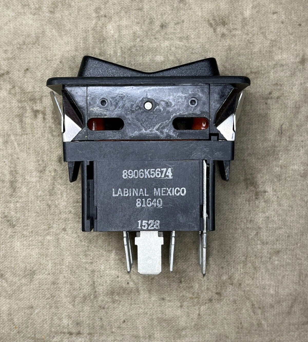 MILITARY MK23 MTVR 8906K5674 8HB631 TOGGLE SWITCH SW0177 5930-01-480-9797 NOS