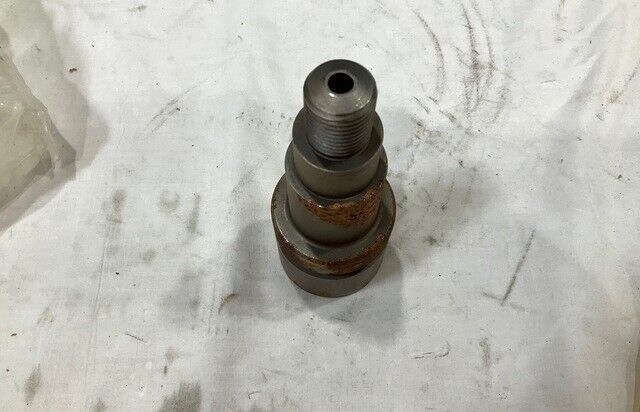 SCRAPER 621B CATERPILLAR 2W9758 TUBE COUPLING ASSEMBLY 4730-01-186-0861 NOS