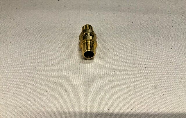 NEW FMTV BAE SYSTEMS 12421167 AUTOMATIC CHECK VALVE 1 psi 4820-01-418-6393