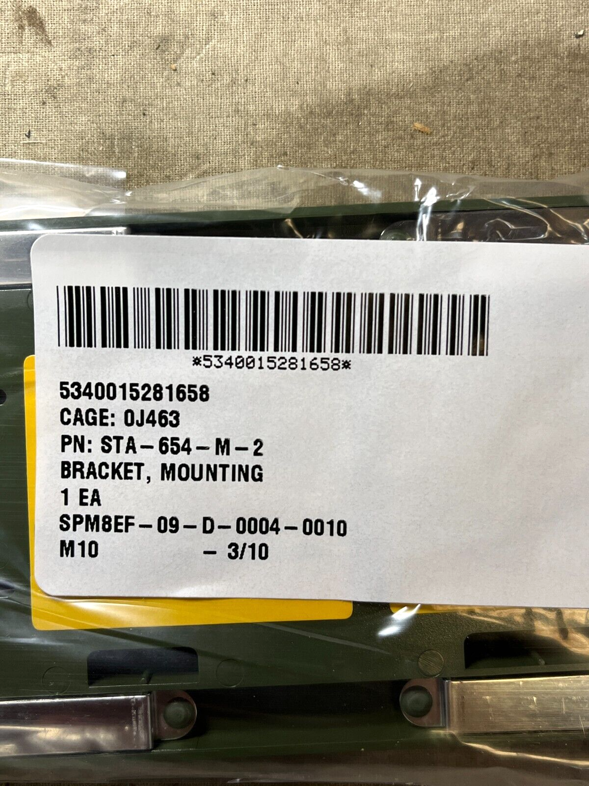 SAVI TECHNOLOGY ST-654 BATTERY MOUNTING BRACKETS STA-654-M-2 5340-01-528-1658