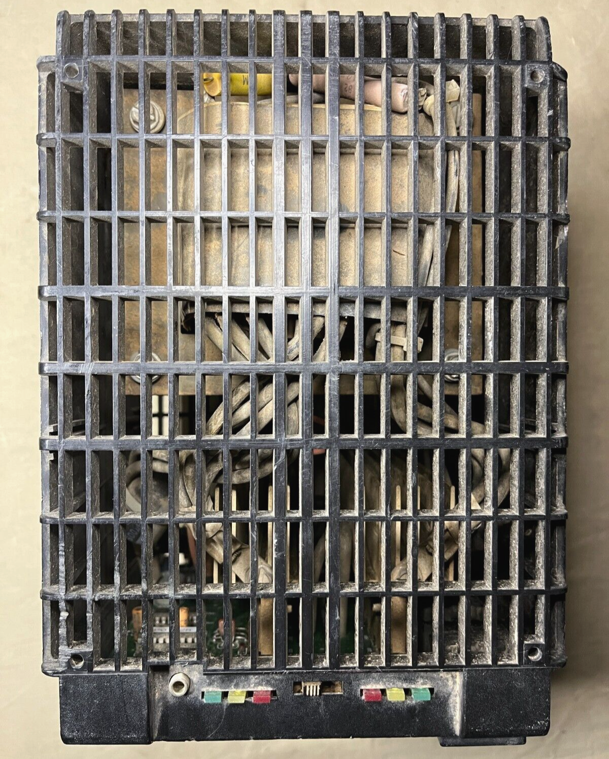 TRIPP LITE PV1000FC 1000W 115VAC 120V STAT POWER DC-AC INVERTER 6130-01-255-6990