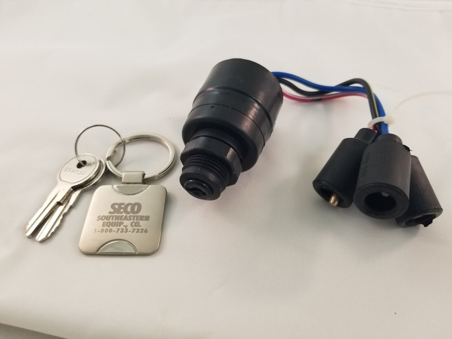 HUMVEE M35A2 M151 Military KEYED IGNITION SWITCH M939 2.5 Ton M1088