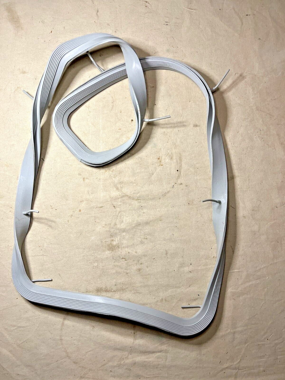 HELICOPTER CH-47D 114SS668-2 NONMETALLIC SPECIAL SHAPED SEAL 5330-00-867-1195