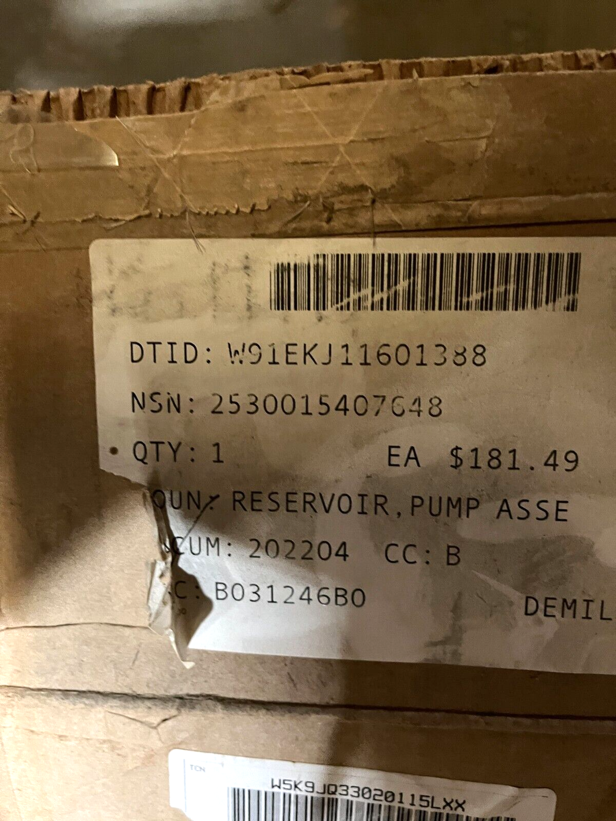 MRAP JERRV 1281-KK1-001 POWER STEERING PUMP ASSEMBLY RESERVOIR 2530-01-540-7648