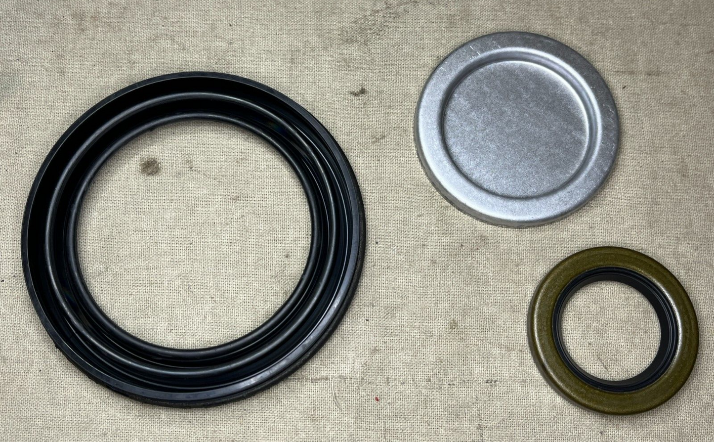 HMMWV HUMMER 57K3512 DISC BRAKE REAR CALIPER PARTS KIT 5744403 2530-01-455-9330