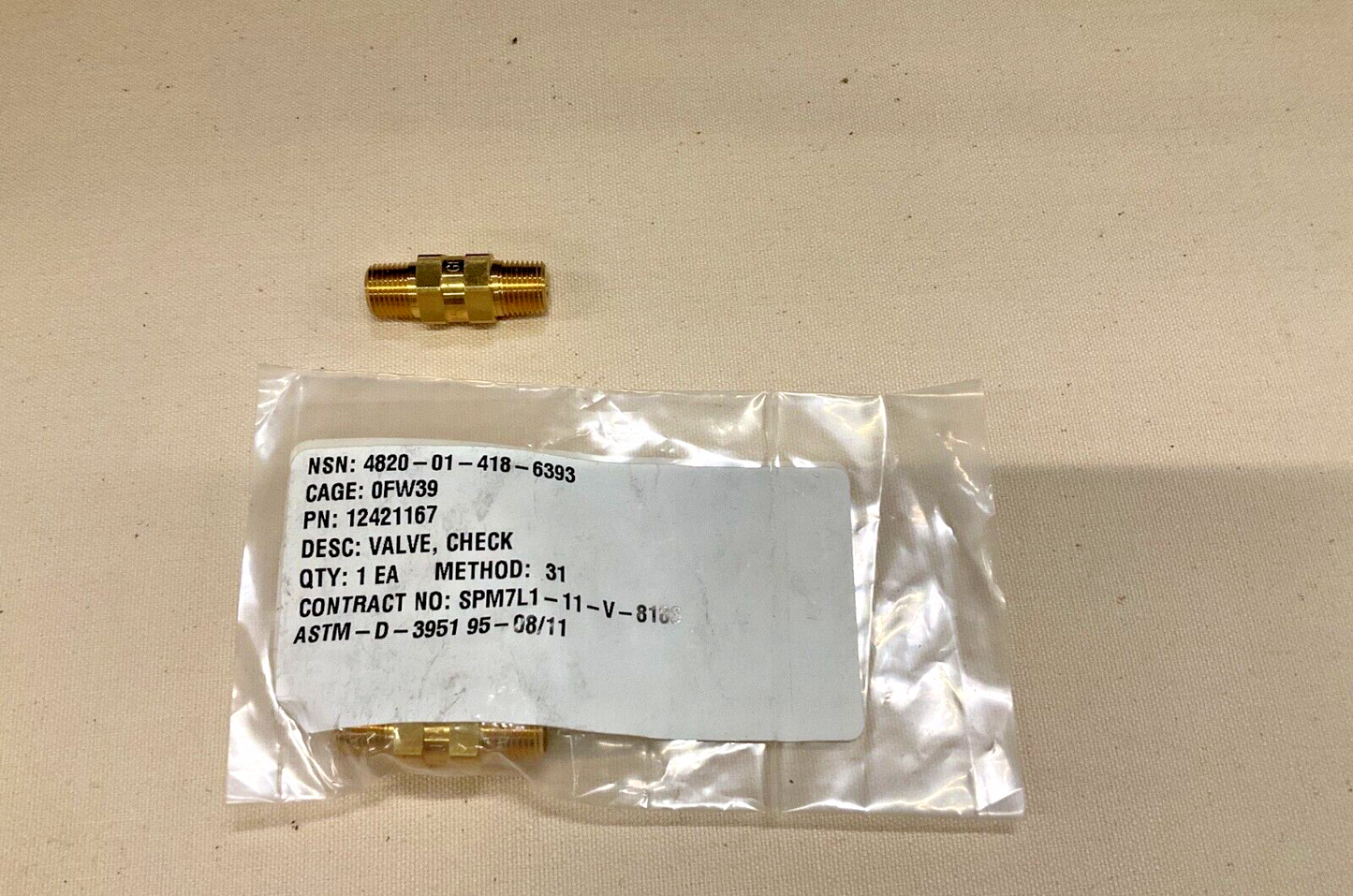 NEW FMTV BAE SYSTEMS 12421167 AUTOMATIC CHECK VALVE 1 psi 4820-01-418-6393