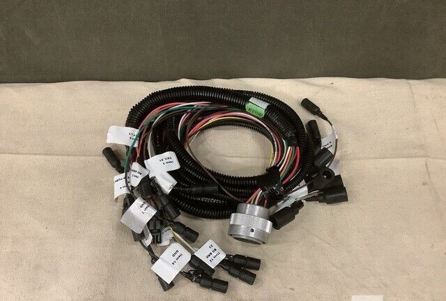 MRAP-COUGAR SPARTAN MOTORS 2568-GG5D REAR LIGHTS WIRING HARNESS 6150-01-545-6892