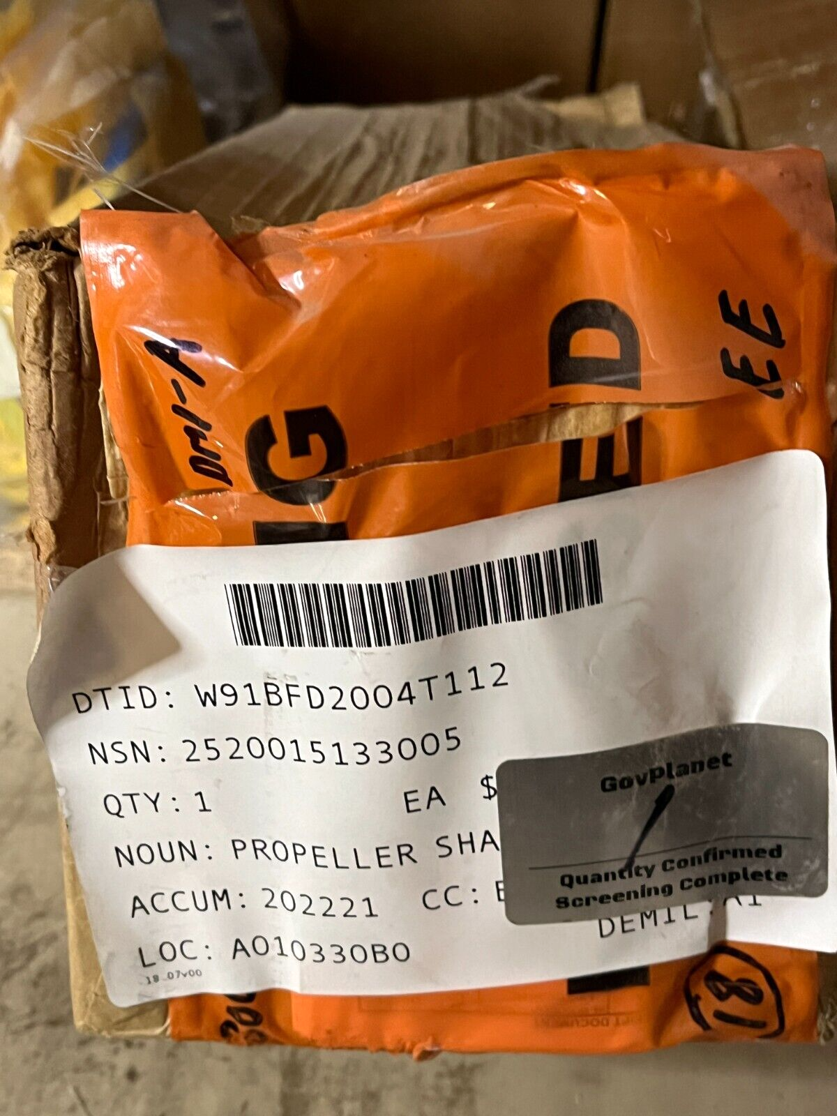 MTVR MRAP- M-ATV 3354292 PROPELLER SHAFT WITH UNIVERSAL J 2520-01-513-3005 NOS