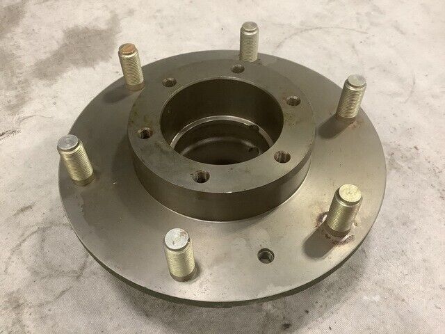 MILITARY M119A1 / M119A2 VEHICULAR WHEEL HUB AND STUD ASSY 2530-01-494-9927
