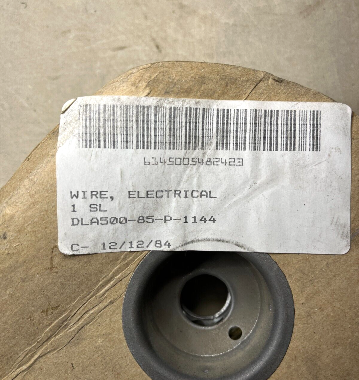 ELECTRIC CABLE WIRE 22 AWG OUTER JACKET 500FT 1000 VR WHITE 6145-00-548-2423