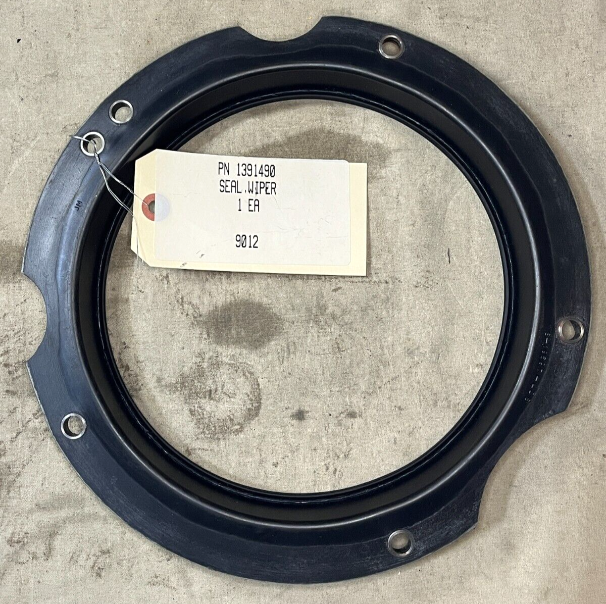OSHKOSH 4SK540 FRONT AXLE SEAL RETAINER KIT 1344650 1662480 5330-01-146-7158