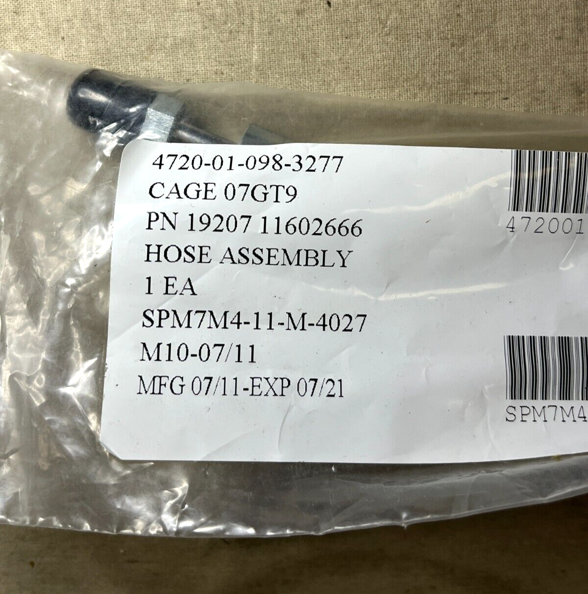 USGI MILITARY 11602666 NONMETALLIC HOSE ASSEMBLY MIL-PRF-13719E 4720-01-098-3277