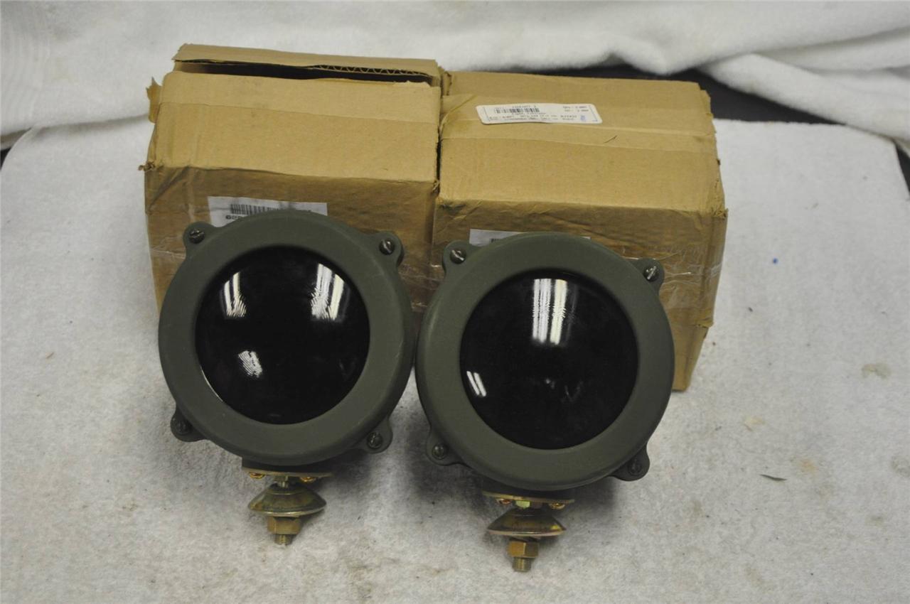 (2) Humvee INFRA RED LIGHTS M35A2 M151 NIGHT VISION M998 11589477-2 SET INFARED