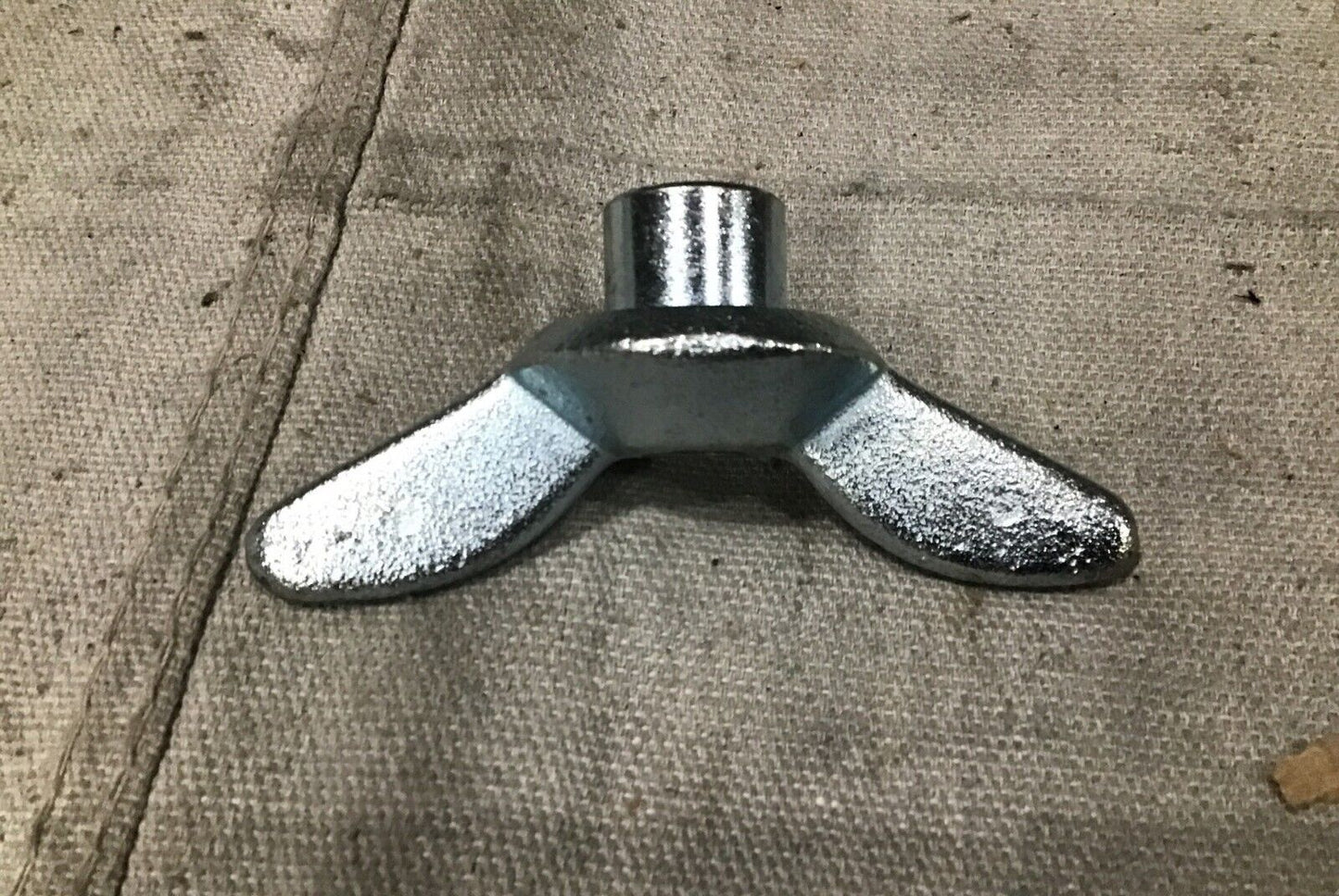 NEW M9 ARMORED COMBAT EARTHMOVER P10-9062 WING PLAIN NUT 5HR699 5310-01-044-0685