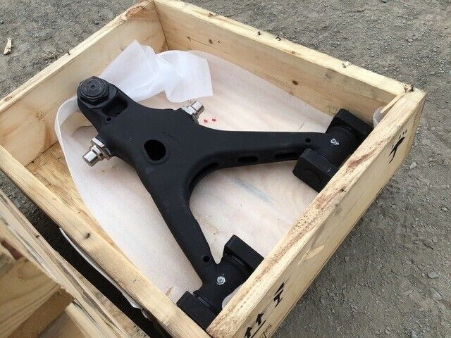 MILITARY JLTV OSHKOSH 4444543 VEHICULAR SUSPENSION CONTROL ARM 2530-01-676-7754
