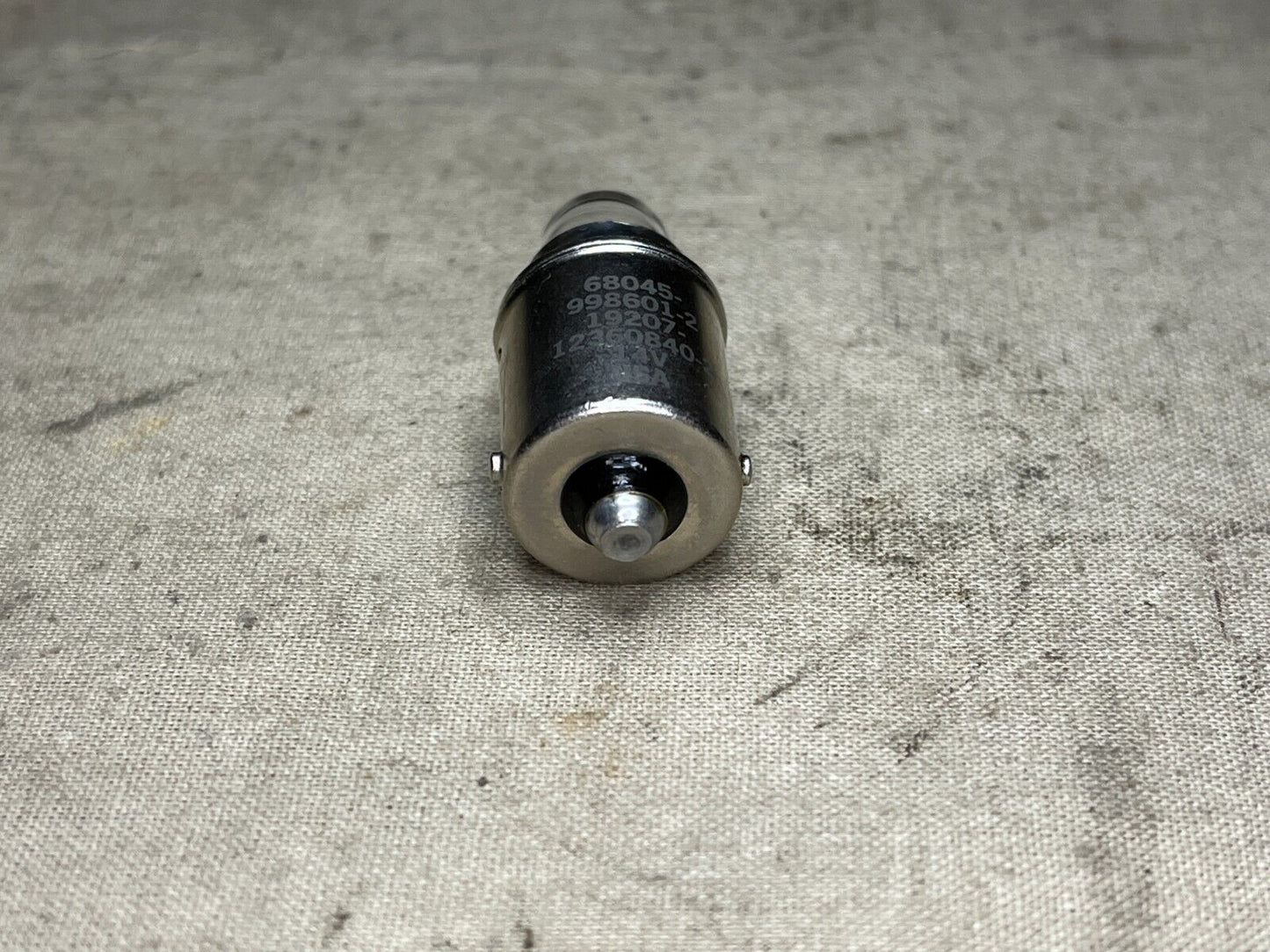 HEMTT 12360840-1 INCANDESCENT HALOGEN LAMP 998601-1 EX3669-1 6240-01-284-1925