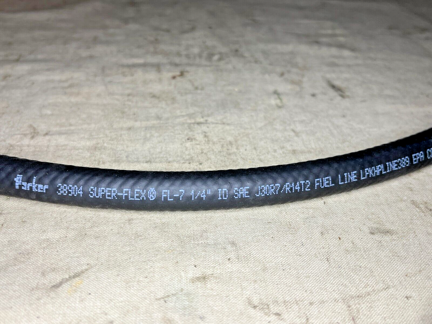 NEW PARKER 47601041-2 1/4'' FUEL LINE NONMETALLIC HOSE ASSEMBLY 4720-01-618-4169