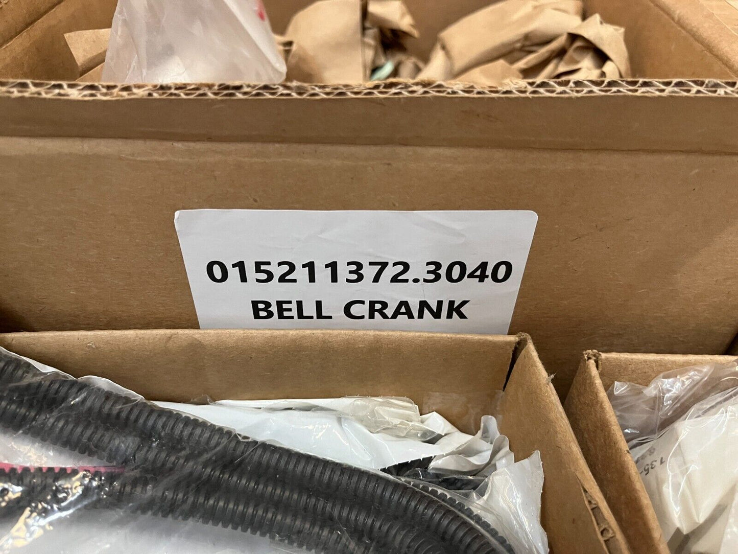 ASSAULT AMPHIBIOUS VEHICLE STEELMASTERS 2600742 BELL CRANK 3040-01-521-1372