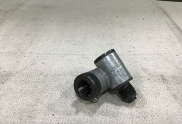 M1070 HET Oshkosh 1900470 Angle Drive Units 3010-01-352-9102