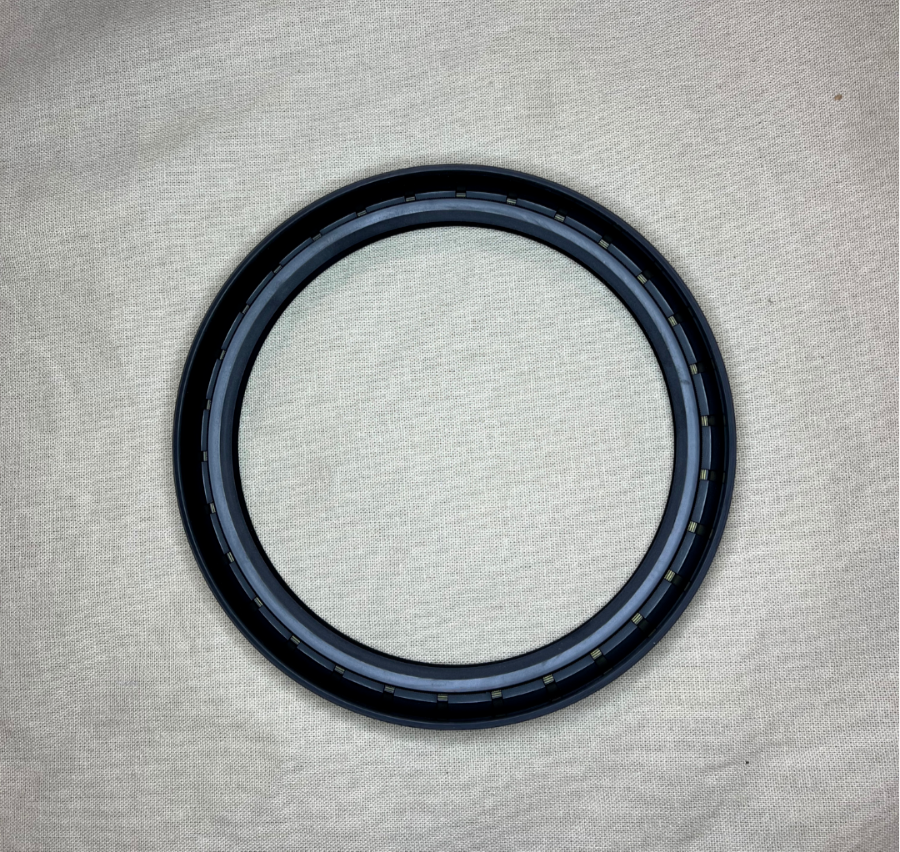 HMMWV HUMMER H1 HUMVEE GEARED HUB SEAL OUTPUT SEAL 12342961 - 1PC. M998