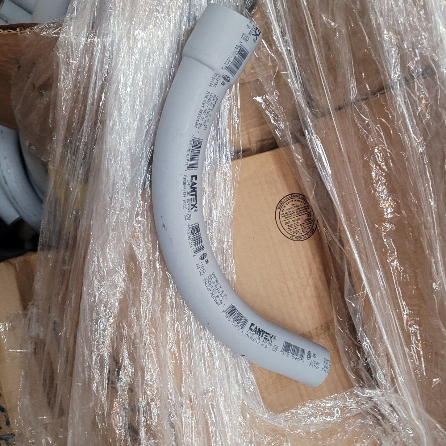 Cantex 1-1/4 in. 90-degree Bell End Elbow 5233826 5233826U LOT OF 25