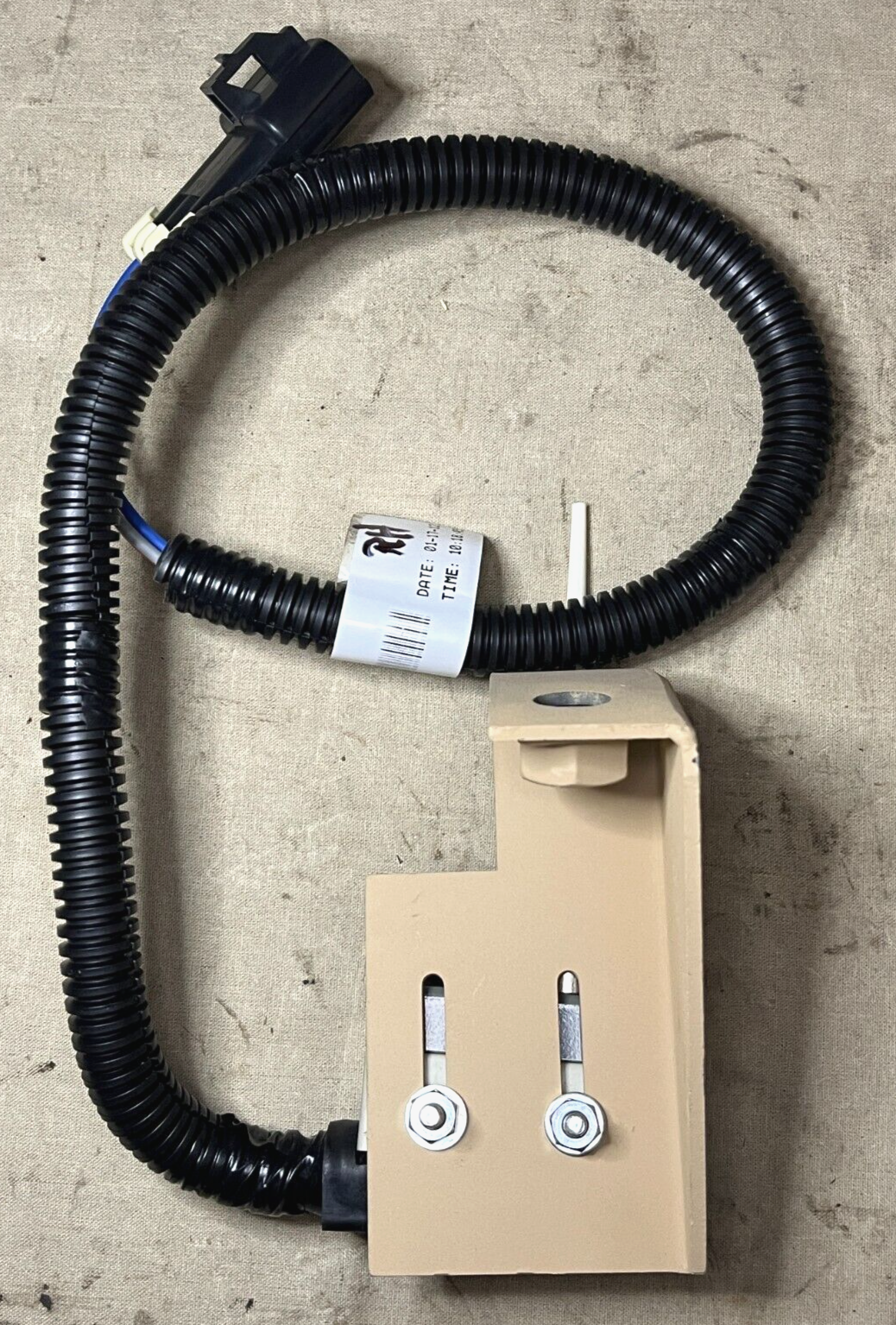 MILITARY MRAP 3680150C91 RAMP DOOR SWITCH, WIRING HARNESS 10A 6150-01-567-0315