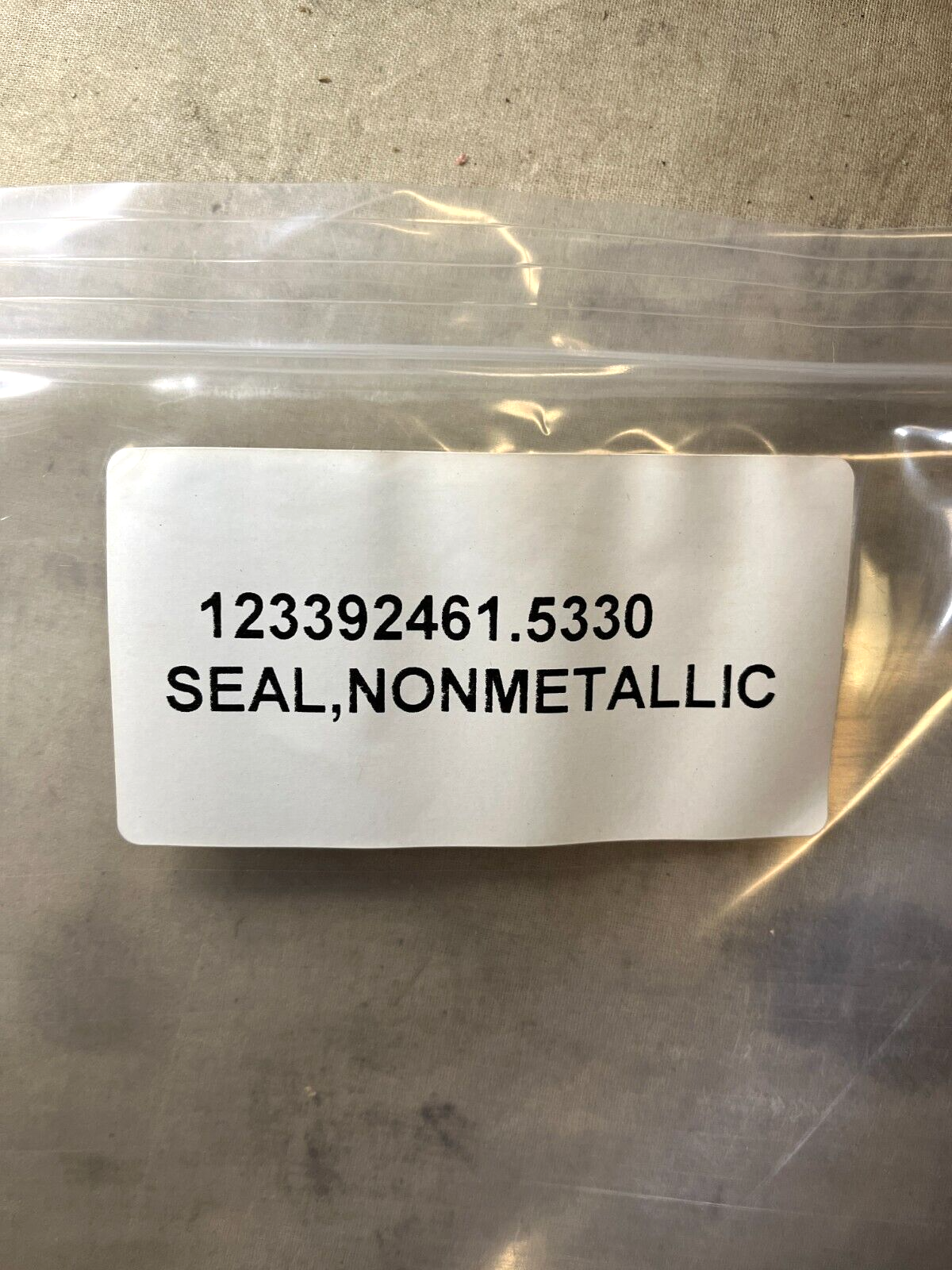 1EA ORIGINAL DEUTZ 04185032 FLANGE GASKET, SEAL 571213077 5330-12-339-2461