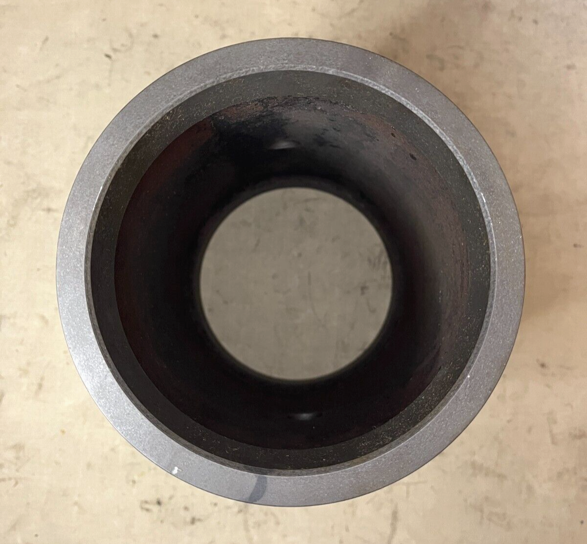 M-60, M60A1 & M48A5 TANK SERIES 8689162 TAPERED BUSHING 5365-00-692-5006 NOS