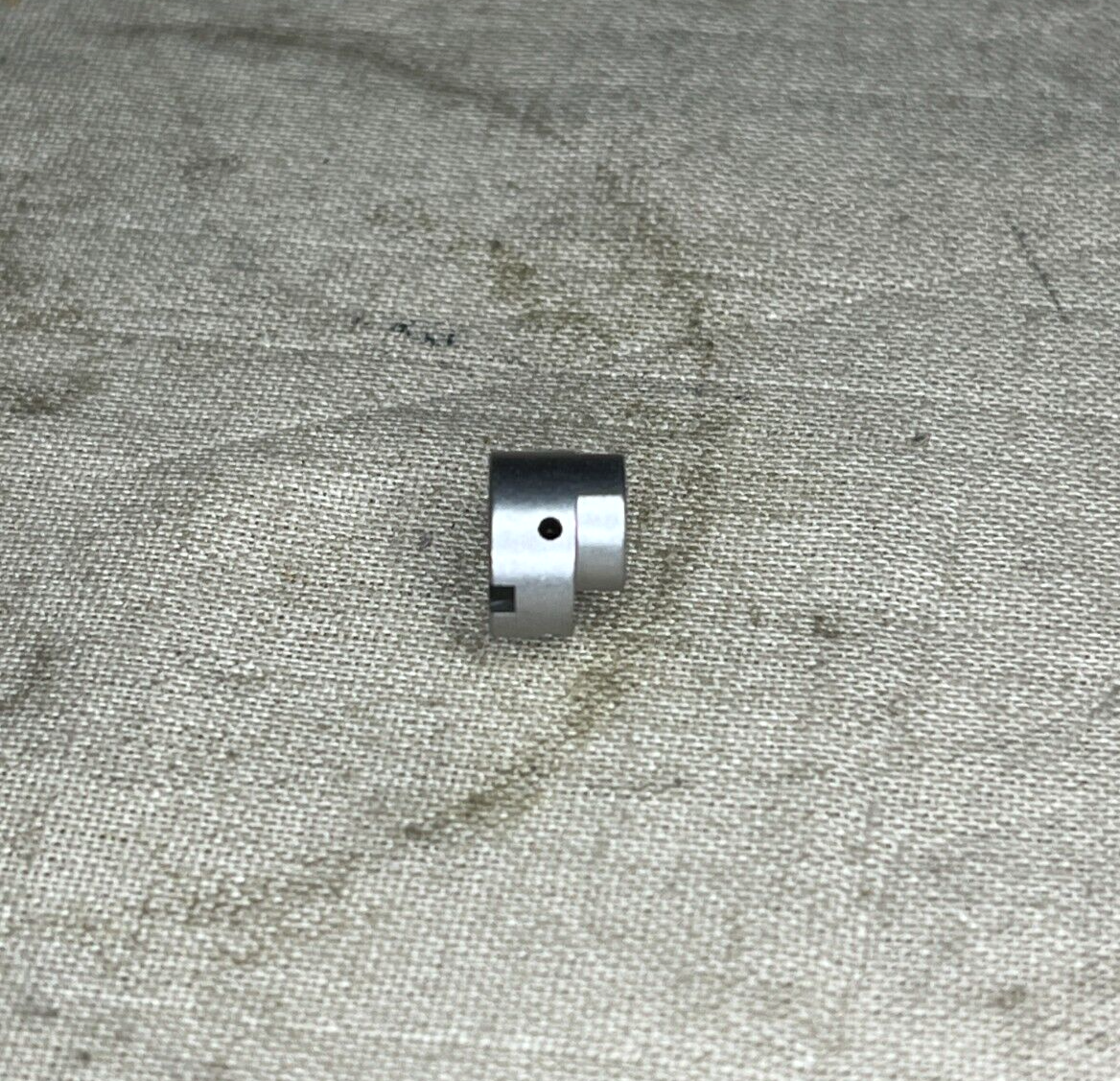 NEW BELL TEXTRON 204-011-453-1 H-1 IROQUOIS PIN 5315-00-860-9527 USA-STOCK