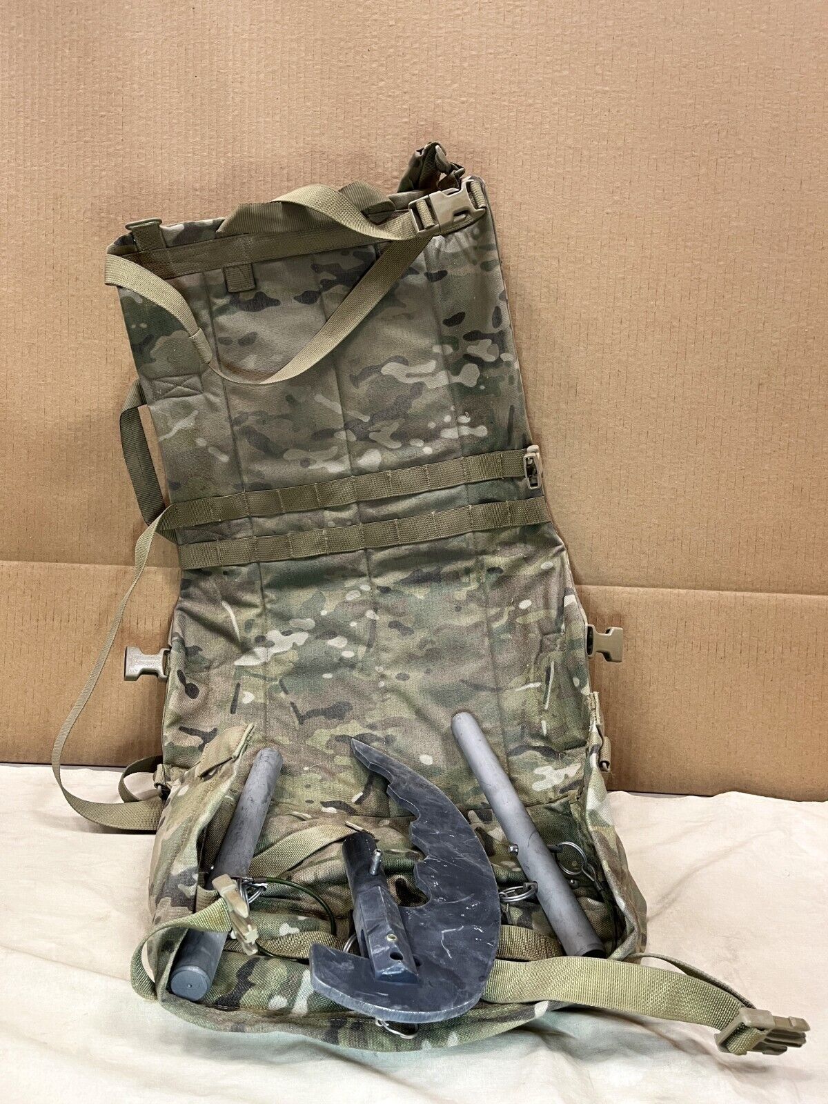 TACTICAL AMERICAN US ARMY SURPLUS UTILITY EXTENDING LADDER BACKPACK FOR SURVIVAL
