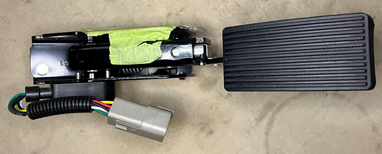 HEAVY DUTY MANUAL CONTROL LEVER, PEDAL ACCELERATION KIT 6976915 3040-12-345-9395