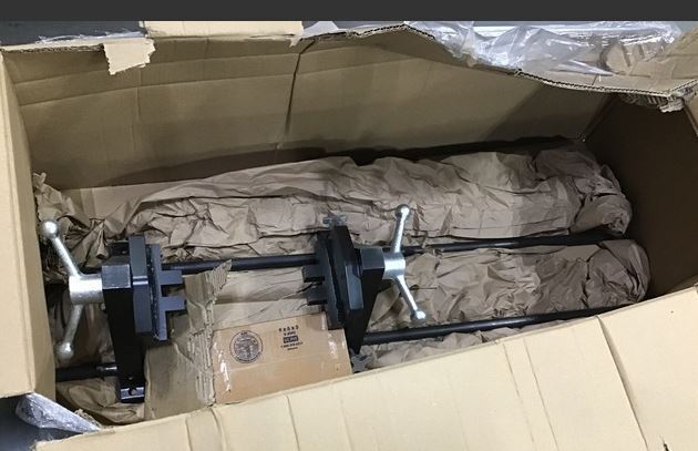 NEW CUMMINS OEM CYLINDER HOLIDING FIXTURE 4920-00-711-9307 ST583 ST0058300 ST213