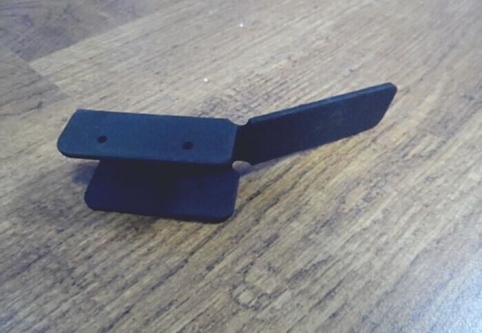 HMMWV 4 Man Soft Top Reinforcement Bracket C Pillar RH 12447124-1