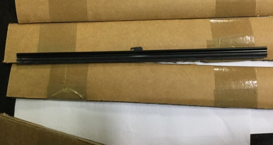 M35A2 M809 M813 M818 M54A2 WINDSHIELD WIPER BLADE 12" U778-42TM MS53048-12 USA