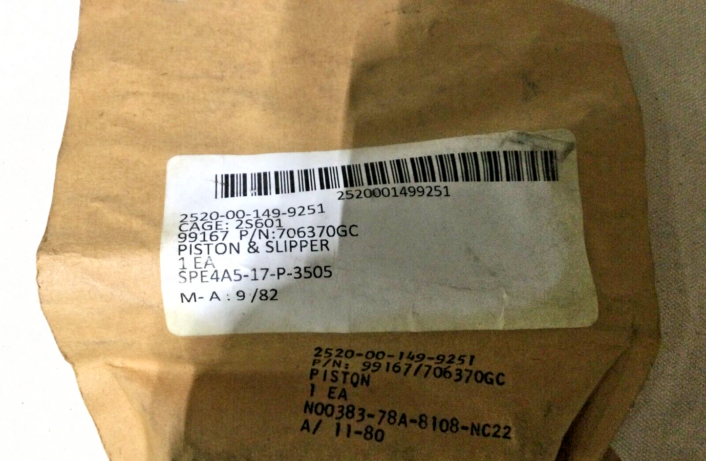 ASSAULT AMPHIBIOUS VEHICLE 706370GC PISTON & SLIPPER COMPONENT 2520-00-149-9251