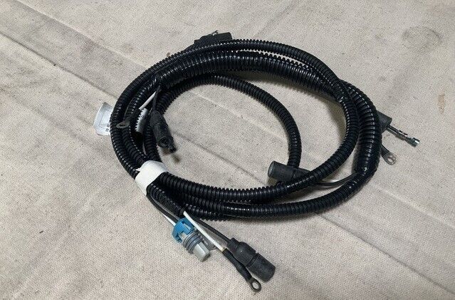 MRAP-MAXXPRO 3112811C91L WIRING HARNESS-REAR CLEARANCE LGT BAR 6150-01-556-5584