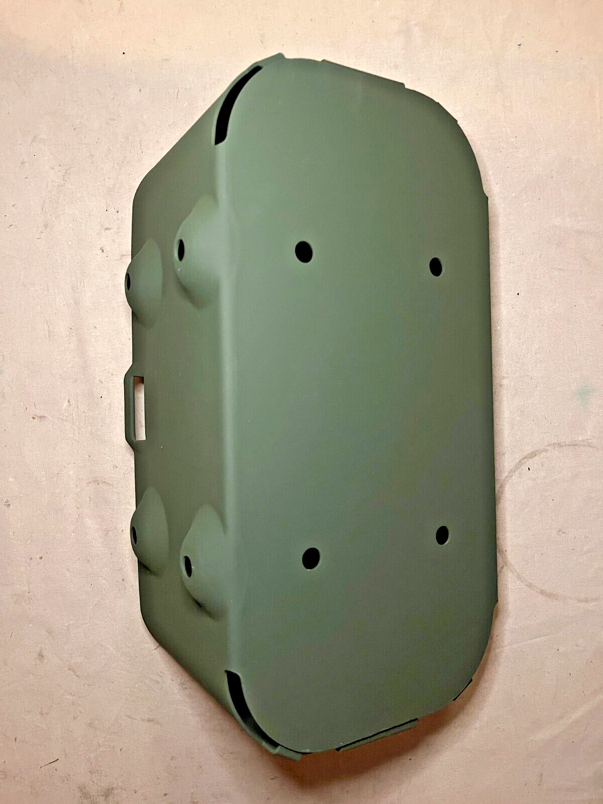 NEW M151 FUEL CAN MOUNTING BRACKET W/STRAP 6566675, 13211E4921, 2590-00-473-6331