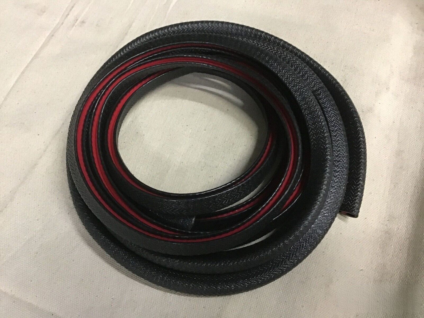 MRAP ROLL OF NAVISTAR 449765C1 METAL MOLD STRIP, TRIM 65MM 2590-01-567-0292