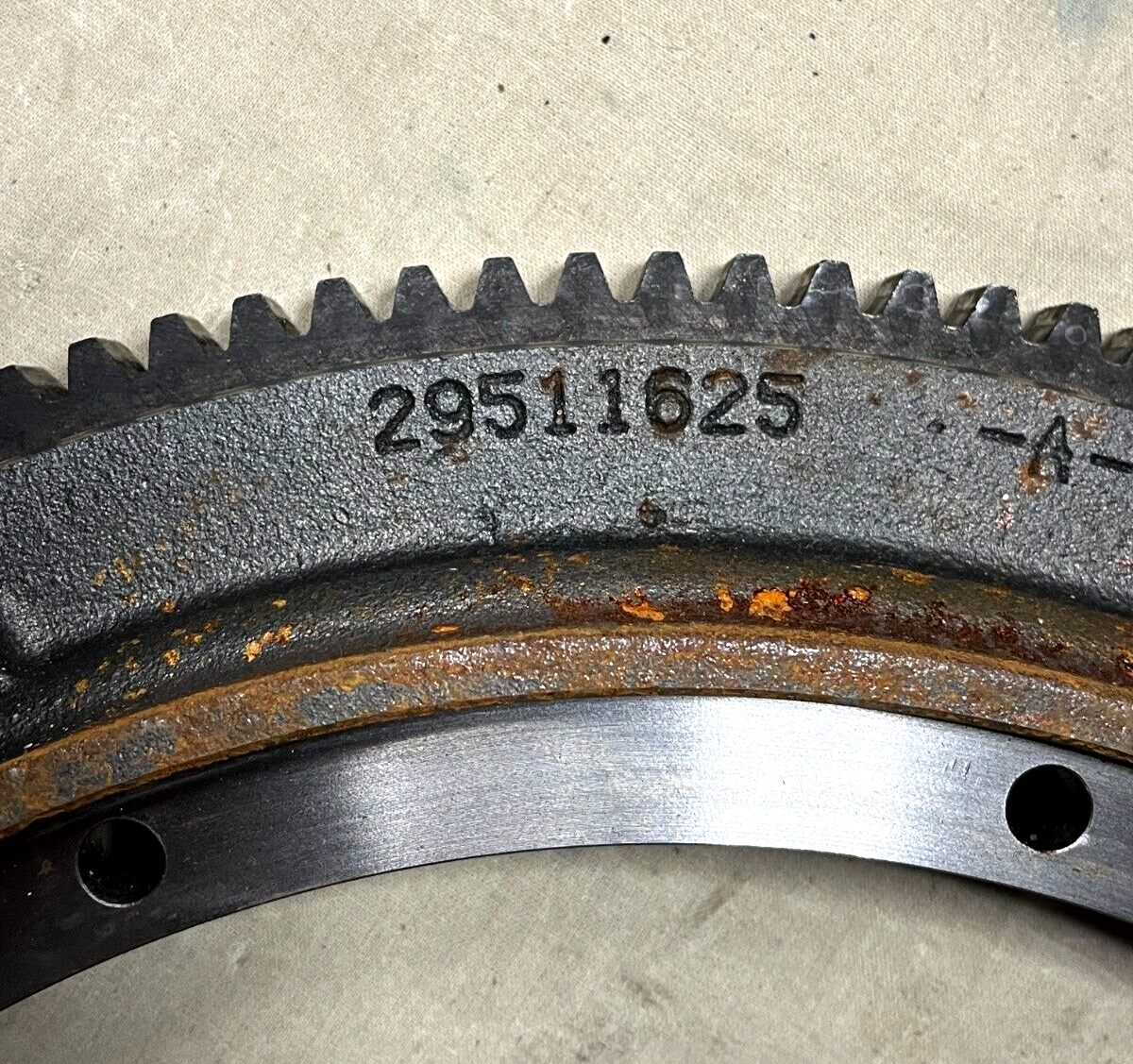 FMTV MRAP-COUGAR 29511624 ALLISON AUTOMATIC ADAPTER FLYWHEEL 2520-01-505-3162