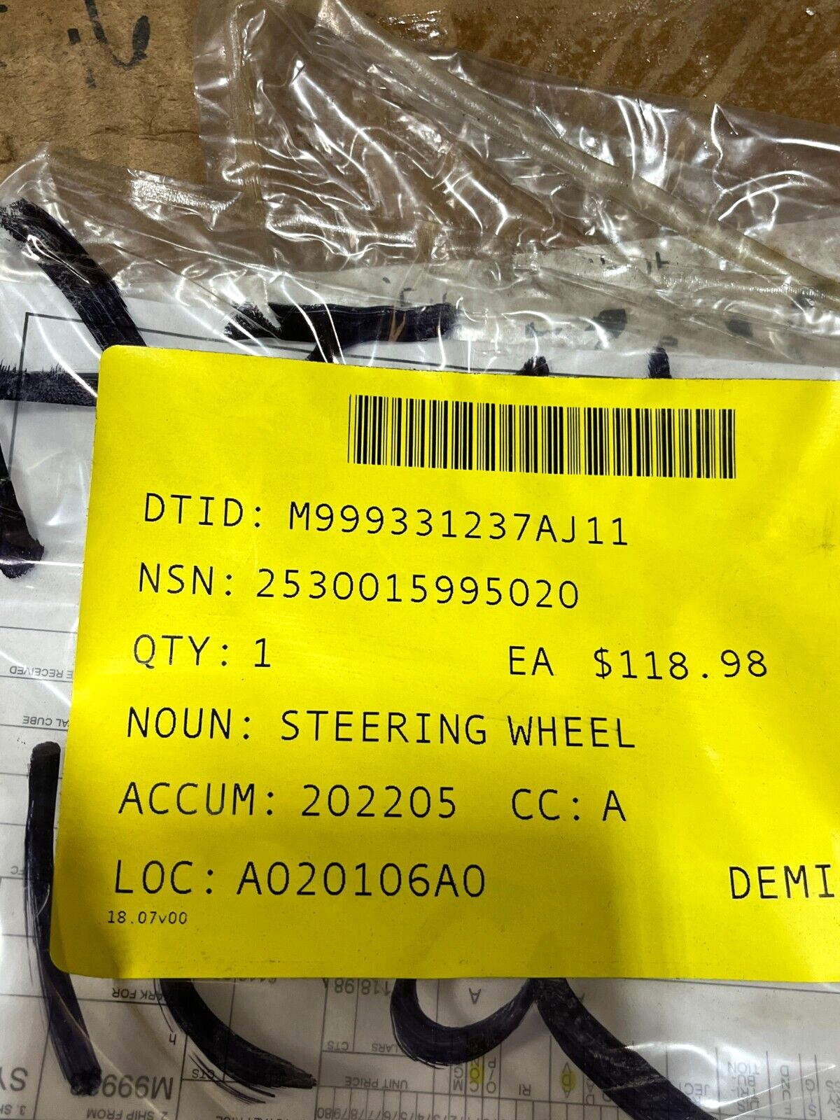GENERAL DYNAMICS 55000232 GRANT 677 16'' RACING STEERING WHEEL 2530-01-599-5020