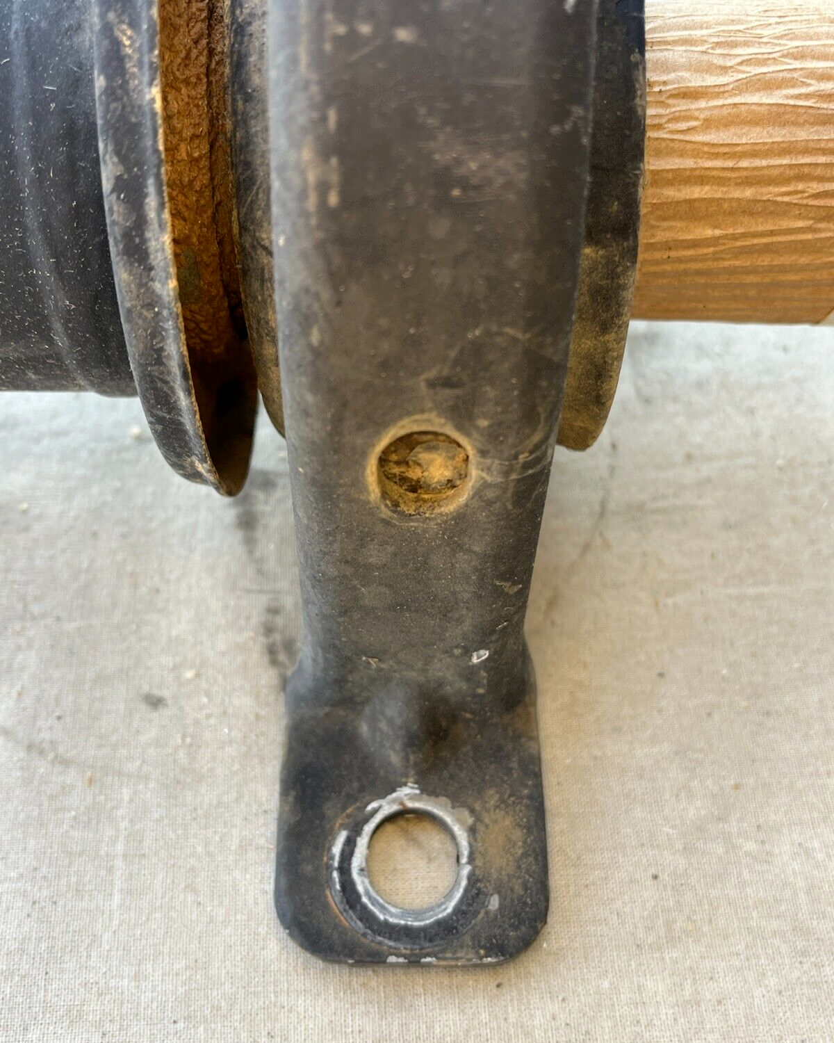 USED M998 HMMWV AM GENERAL PROPELLER SHAFT & U-JOINT 12342620-1 2520-01-423-5120