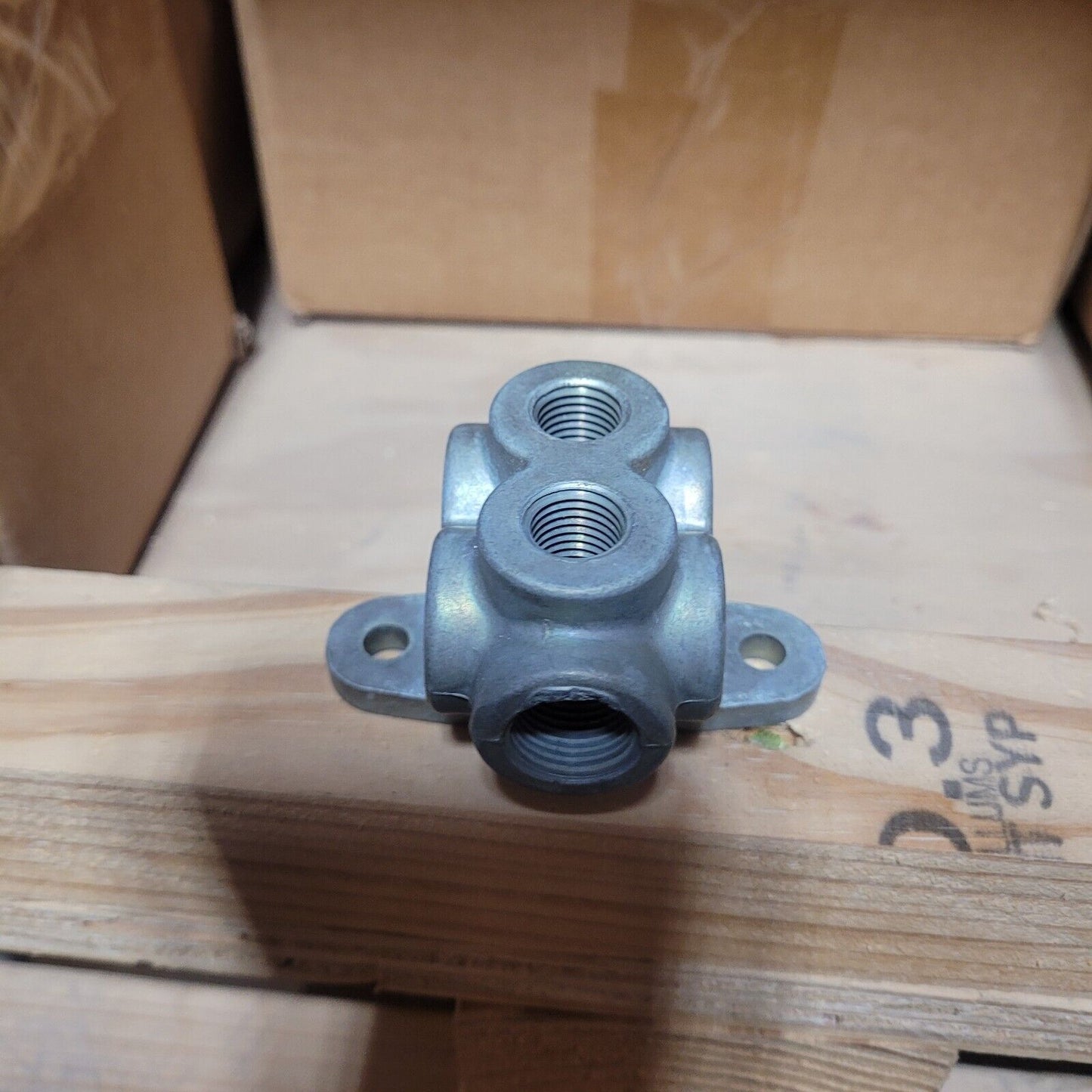 HEMTT MRAP-M-ATV 767TR AIR BRAKE MANIFOLD 1/4" 212322 2150123 4730-00-374-1766