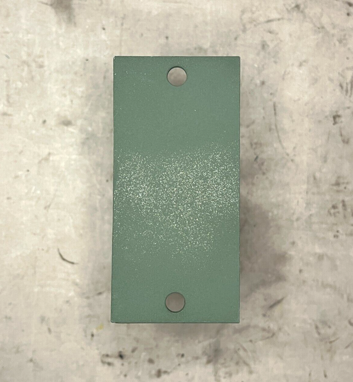 M998 HMMWV 12460542-2 RADIO TRAY MOUNTING BRACKET RCSK17601-1 5340-01-433-0936
