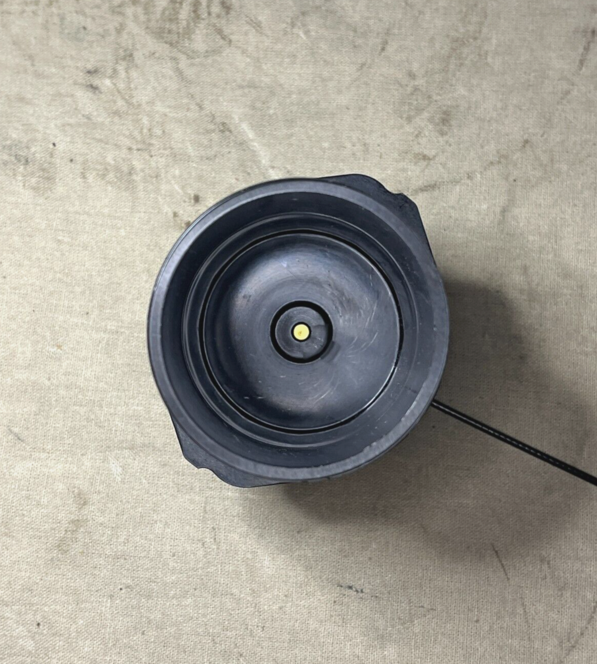 ELECTRICAL COVER, HOLLOW CAP ASSEMBLY M2726/13-001 MIL-R-2726 5935-01-046-2614