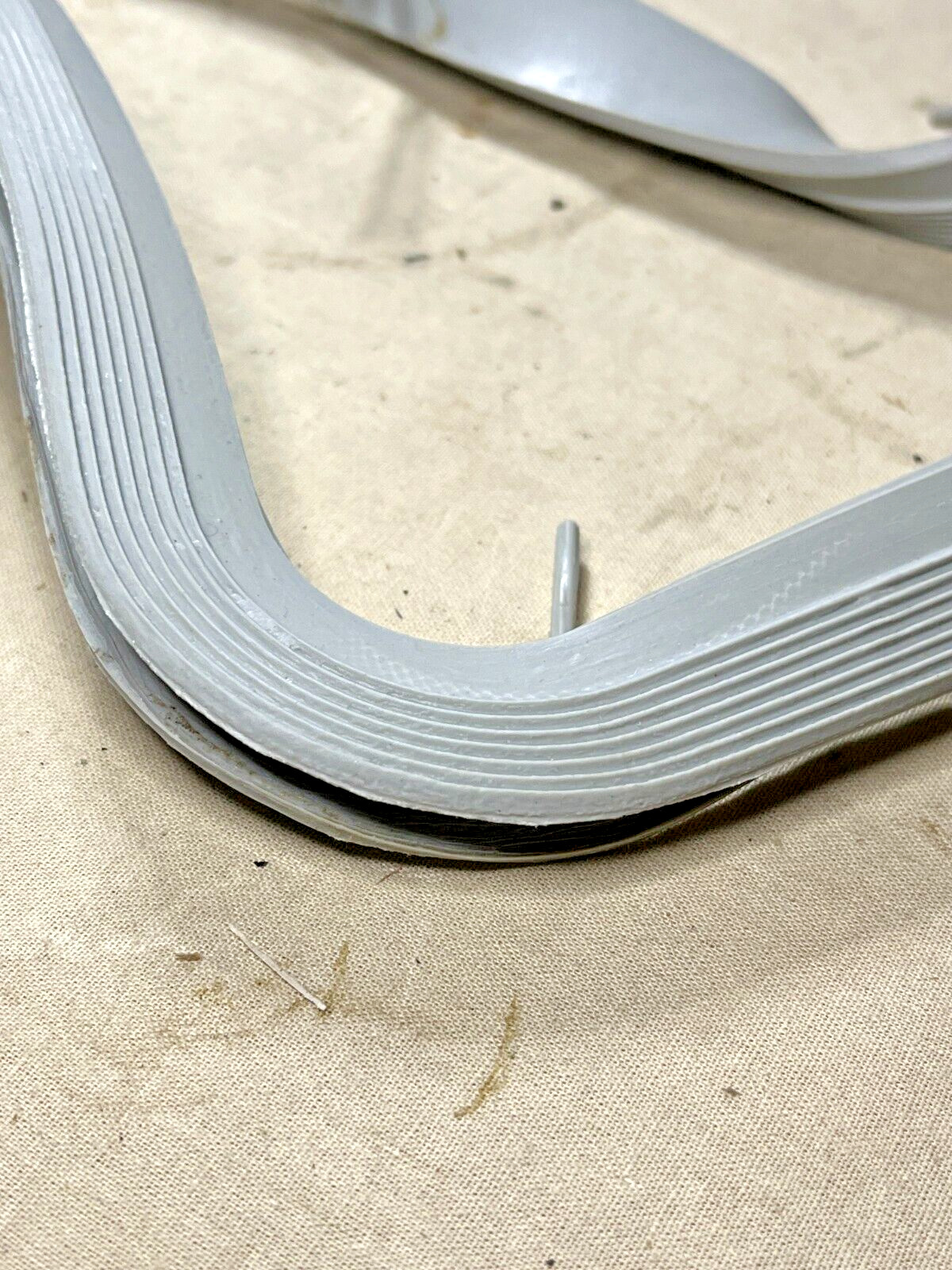 HELICOPTER CH-47D 114SS668-2 NONMETALLIC SPECIAL SHAPED SEAL 5330-00-867-1195