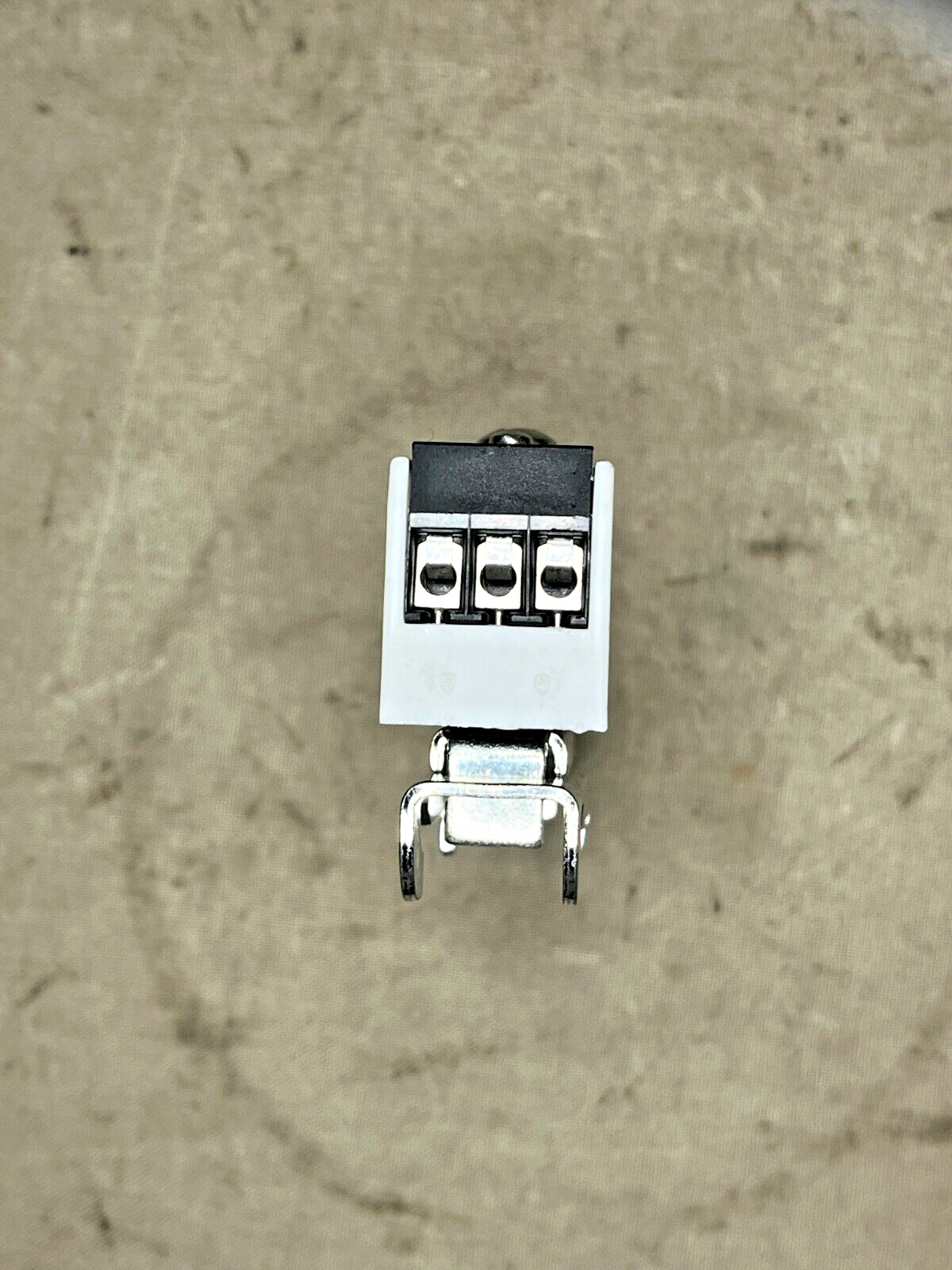 BOURNS 1820-10-A3 20MA -28V SURGE SUPPRESSORS PROTECTOR OVERLOAD 5920016616361
